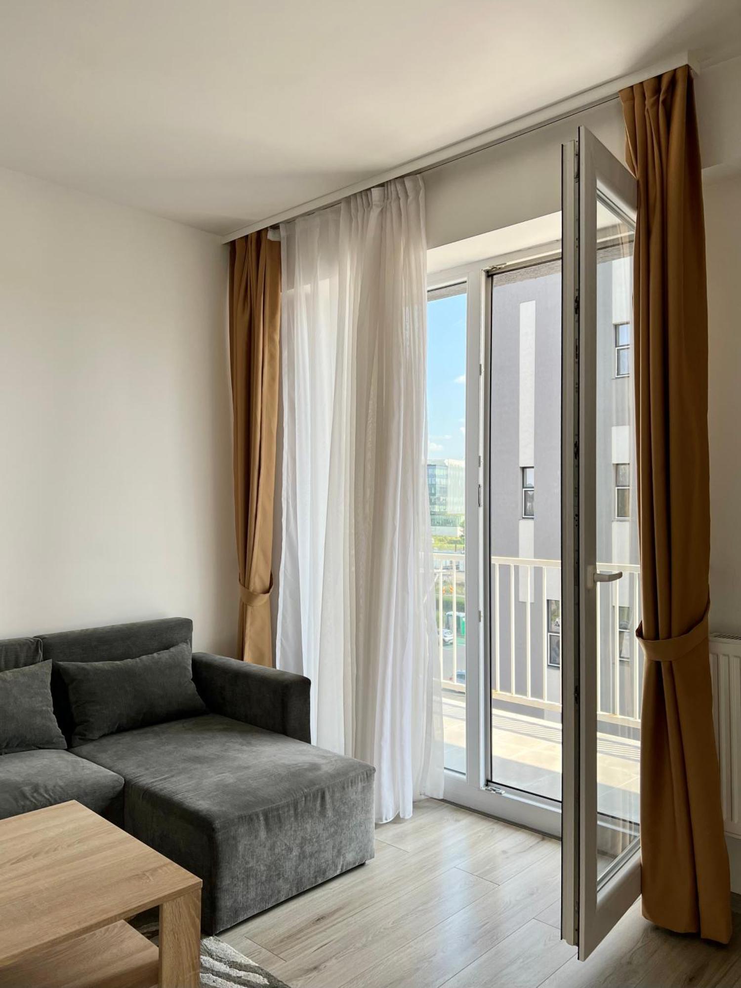 Apartament Madeira Διαμέρισμα Oradea Εξωτερικό φωτογραφία
